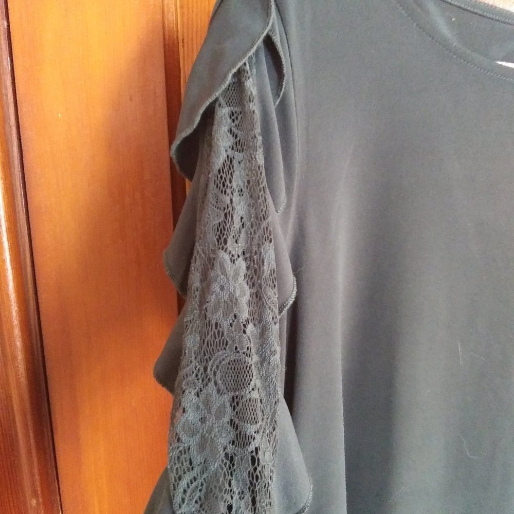 Cupio Green Boho Top with Lace detail